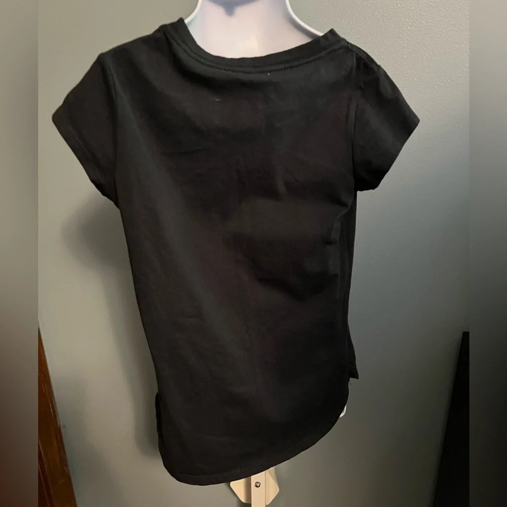 🇺🇸$5🇺🇸 Converse Black Tee with Multicolor Star Logo Girls 8-10 NWOT